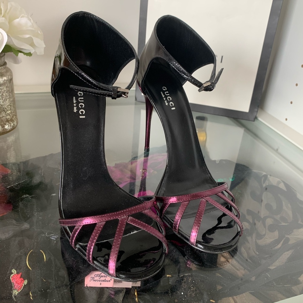 GUCCI pumps
